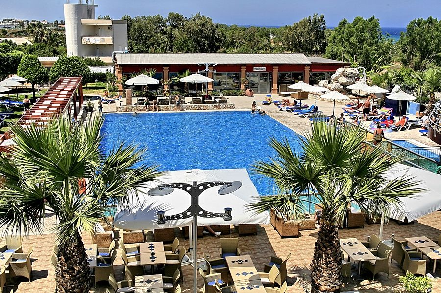 Senses Ocean Blue Sea Side (adults Only) Petaloudes